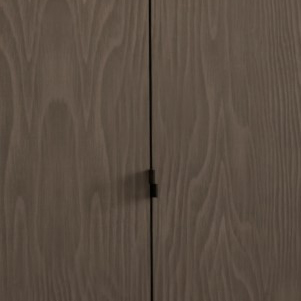 Acabado de madera oscura